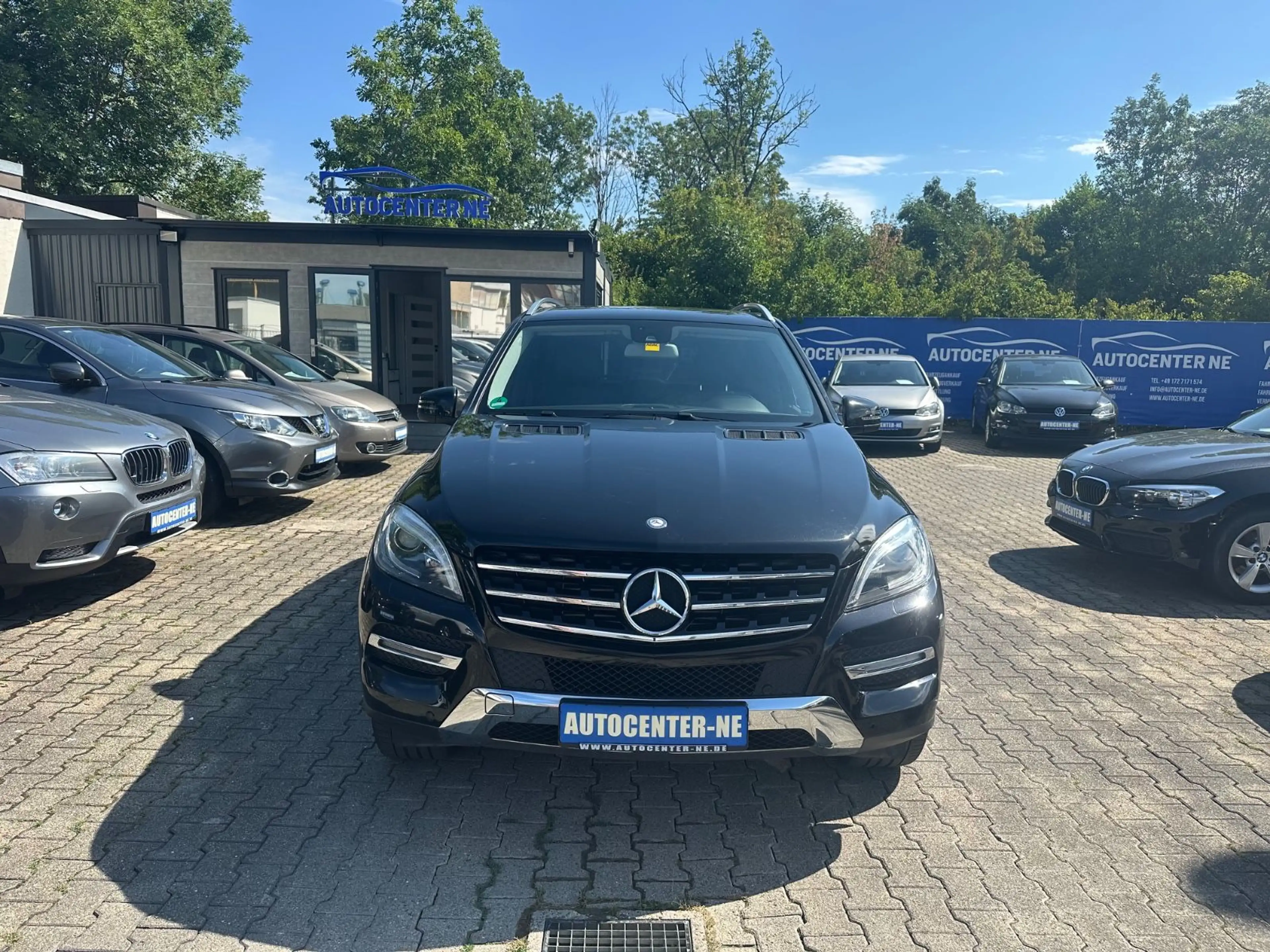 Mercedes-Benz ML 350 CDI BlueTec/ 4MATIC 7G-Tronic/Navi-Comand