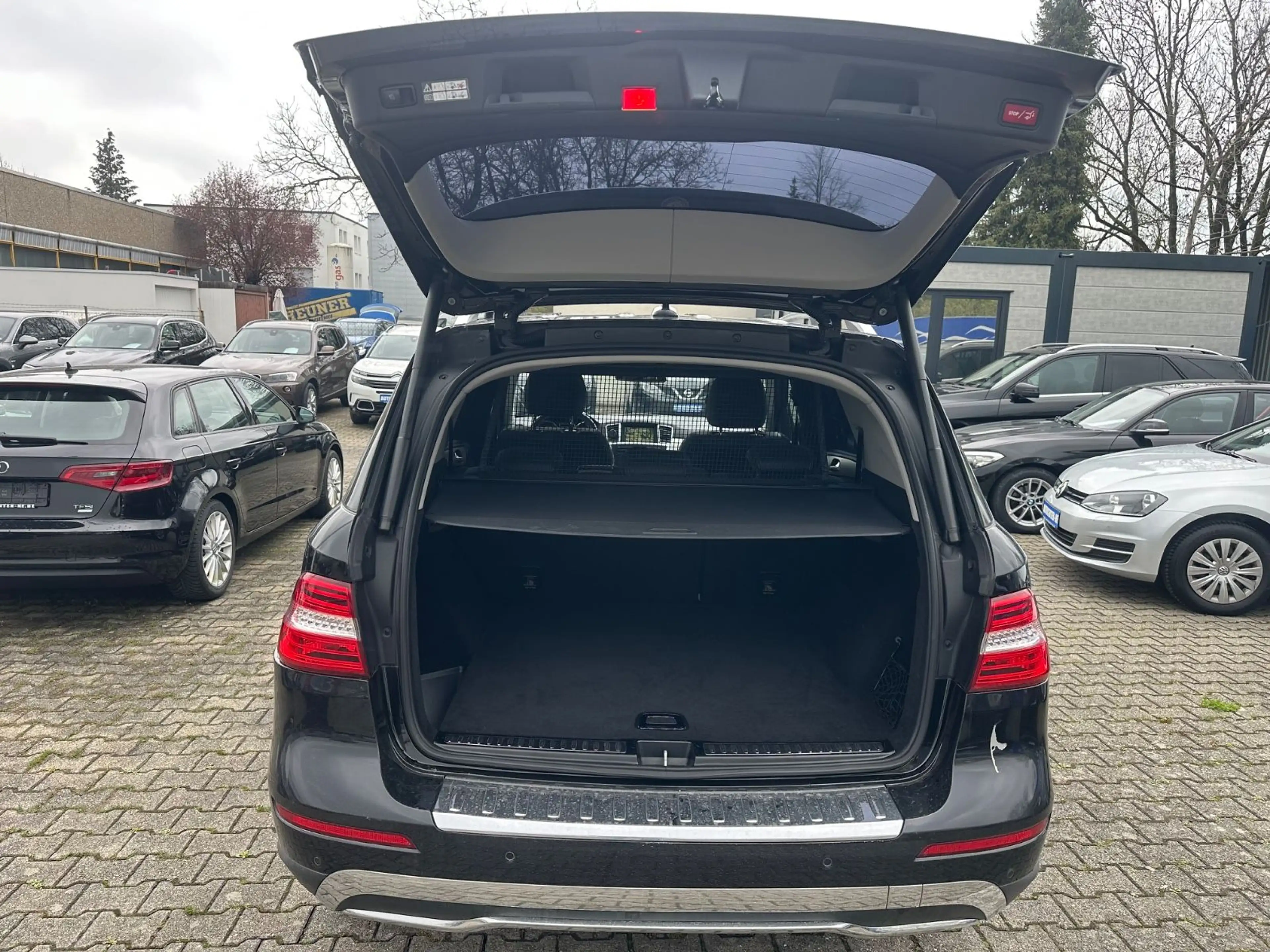 Mercedes-Benz ML 350 CDI BlueTec/ 4MATIC 7G-Tronic/Navi-Comand — photo 9
