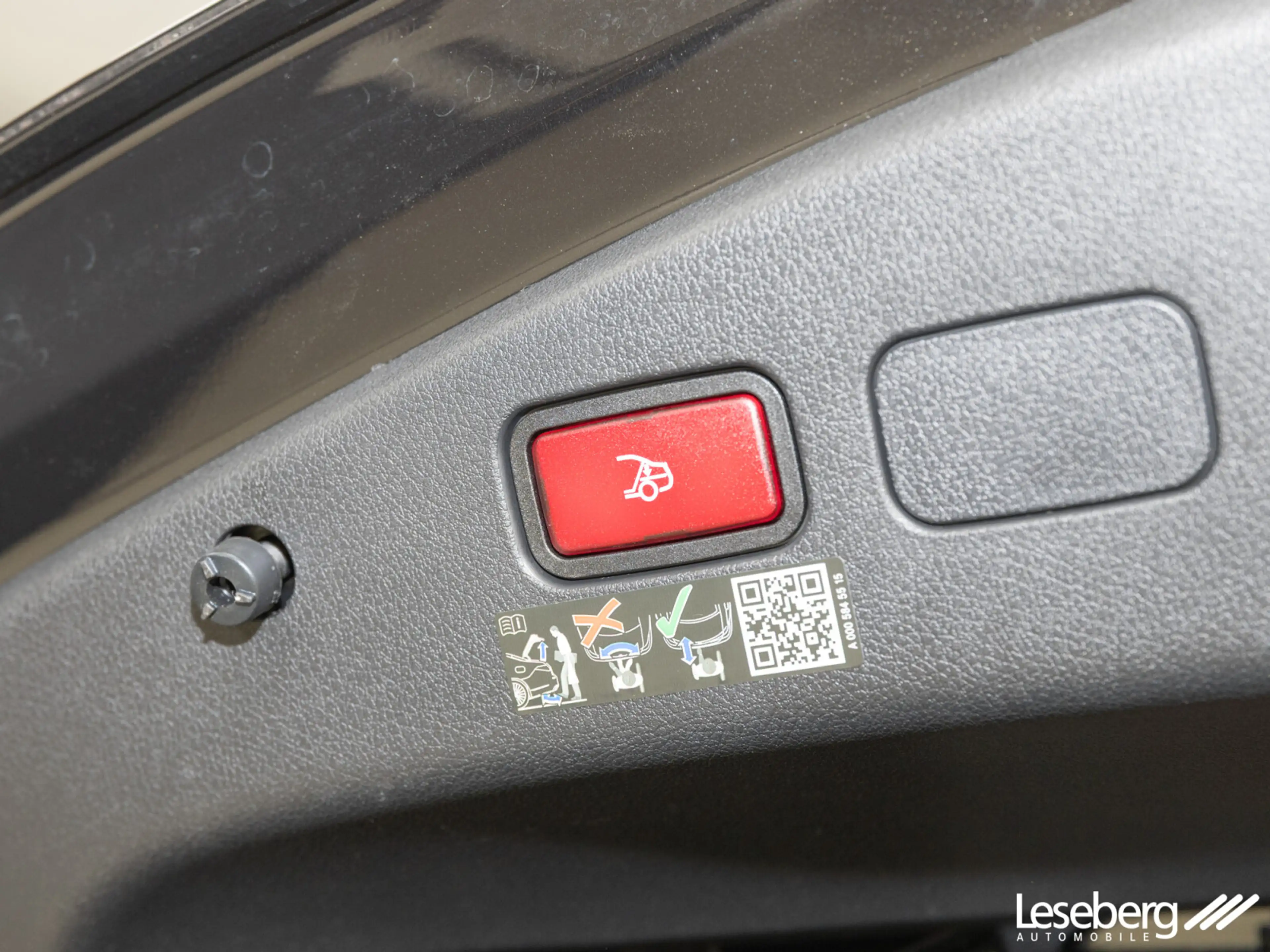 Mercedes-Benz CLE 200 CLE 200 AMG Cabrio LED/Kamera/Memory/Ambiente/ — photo 11