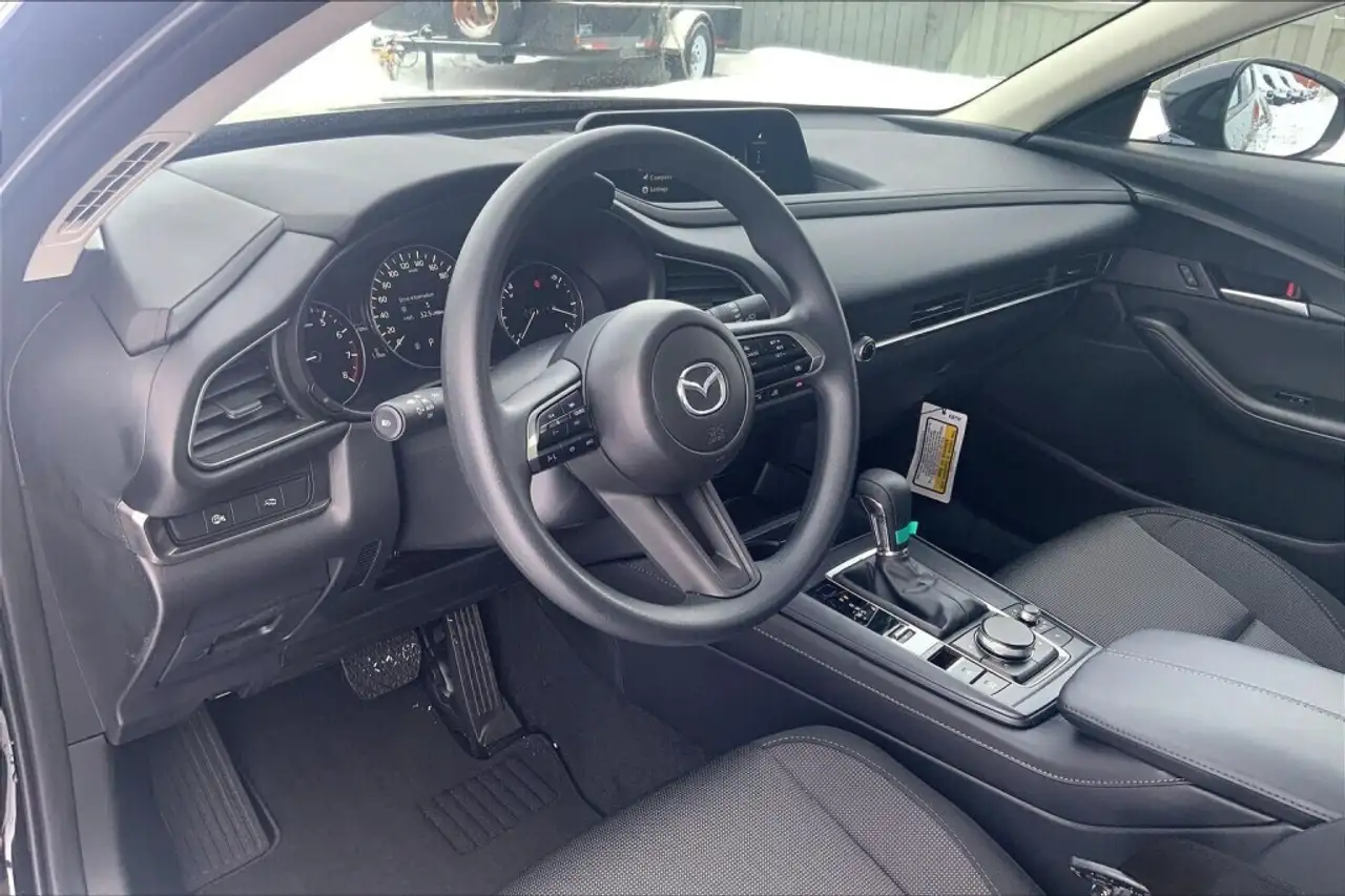 Mazda CX-30 снимка Mazda CX-30