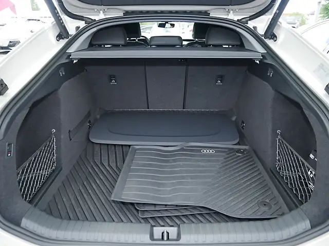 Audi A6 E-Tron view 10