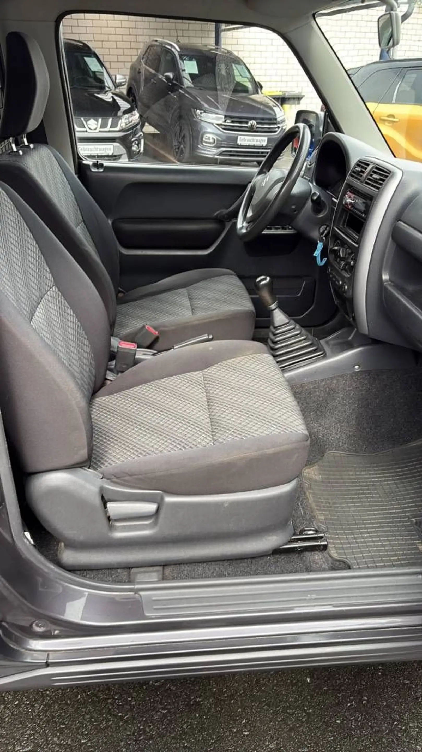 Suzuki Jimny 1,3 M/T Comfort 'Ranger' *TÜV neu*AHK* — photo 15