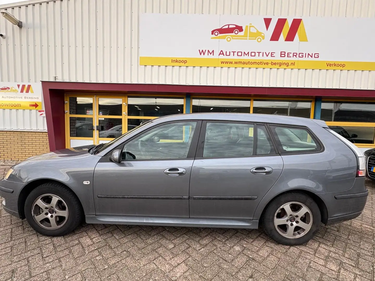 Saab 9-3 Sport Estate 1.8 Business NAVI AIRCO Grau - 2