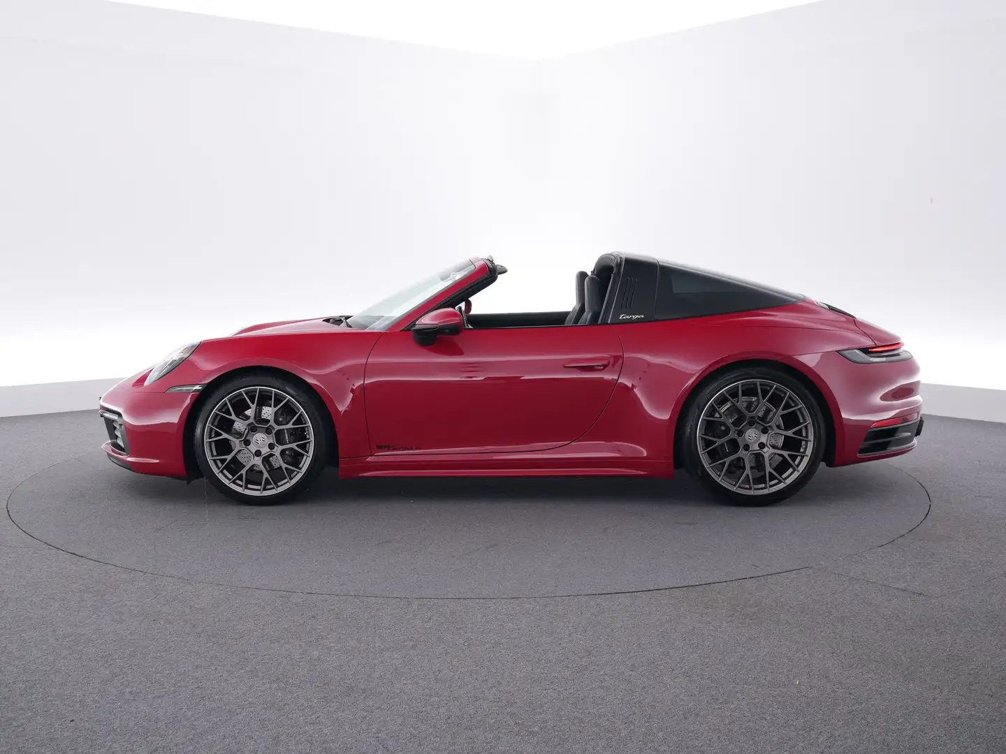 Porsche 992 Targa 4 Rouge - 2