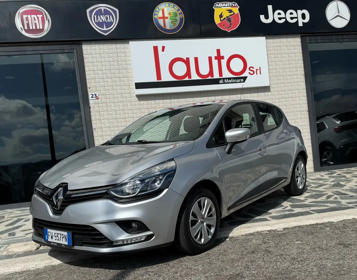 Renault Clio Clio 1.5 dci Moschino Zen 75cv Argento - 1
