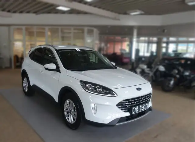 Ford Kuga Plug-In Hybrid Titanium X; LED NAV KAM AHKv