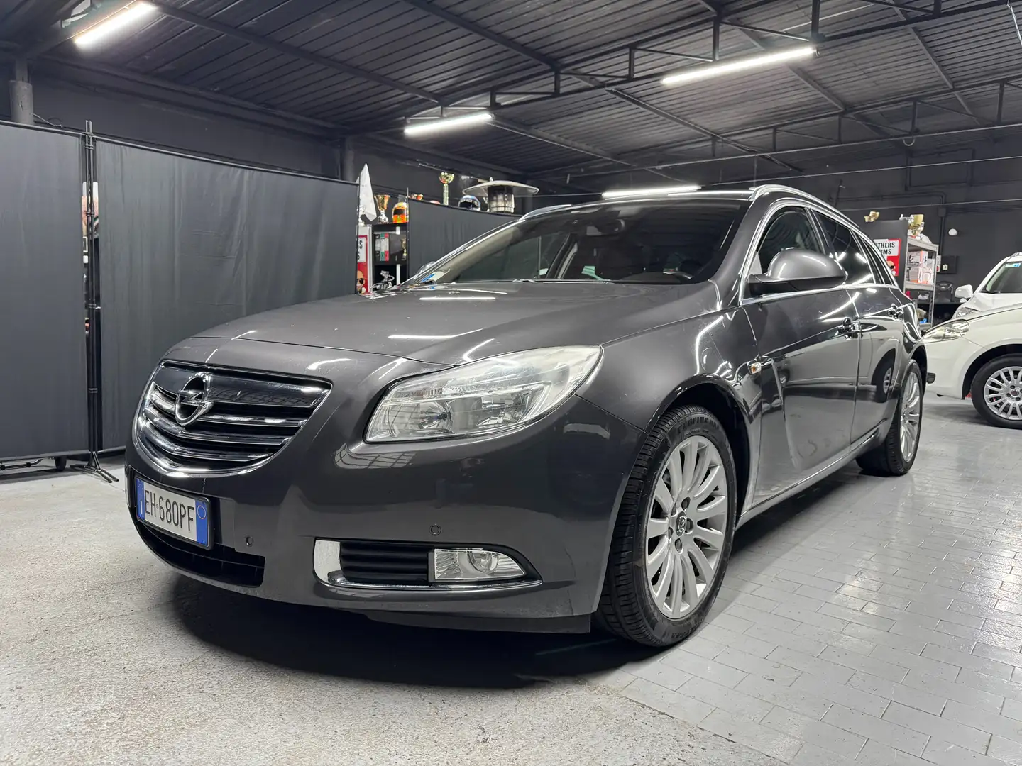 Opel Insignia Insignia Sports Tourer 2.0 cdti Cosmo 160cv auto Grigio - 1