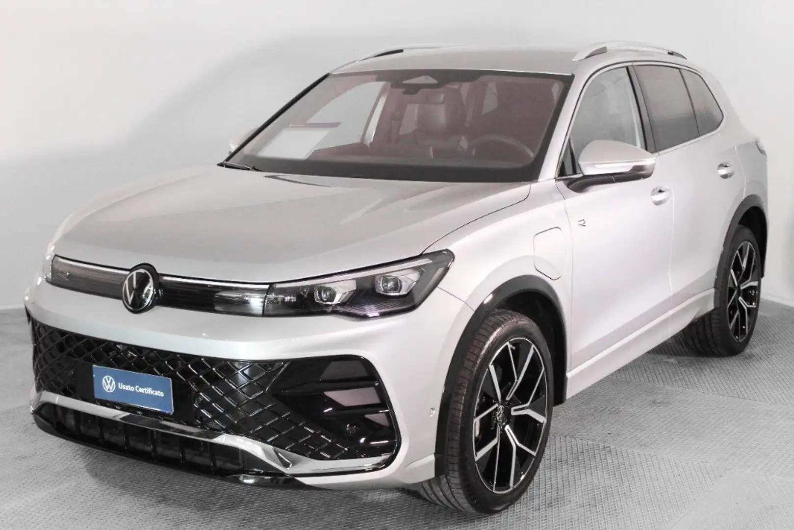 Volkswagen Tiguan 1.5 TSI eHybrid 272 CV DSG R-Line Argento - 1