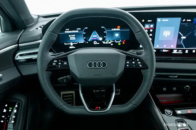 Audi A6 view 6