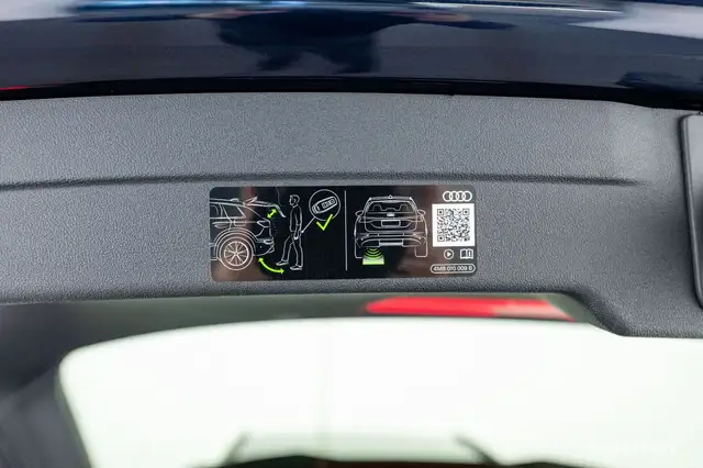 Audi A6 view 10