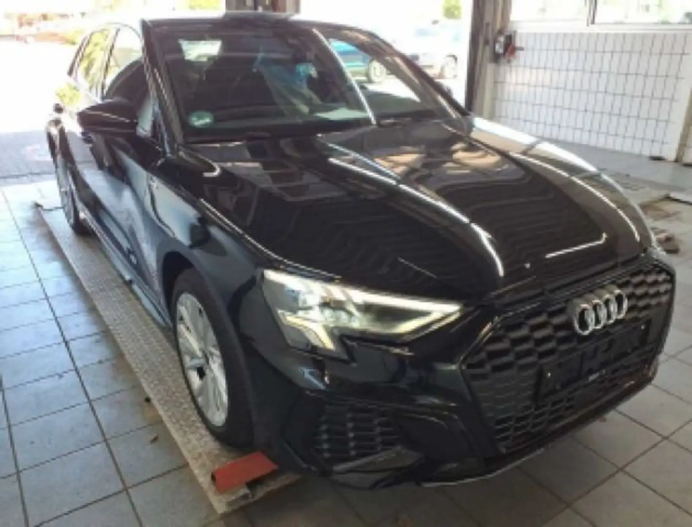Audi A3 40 TFSI e S LINE *NAVI*LED*KAMERA* Schwarz - 2