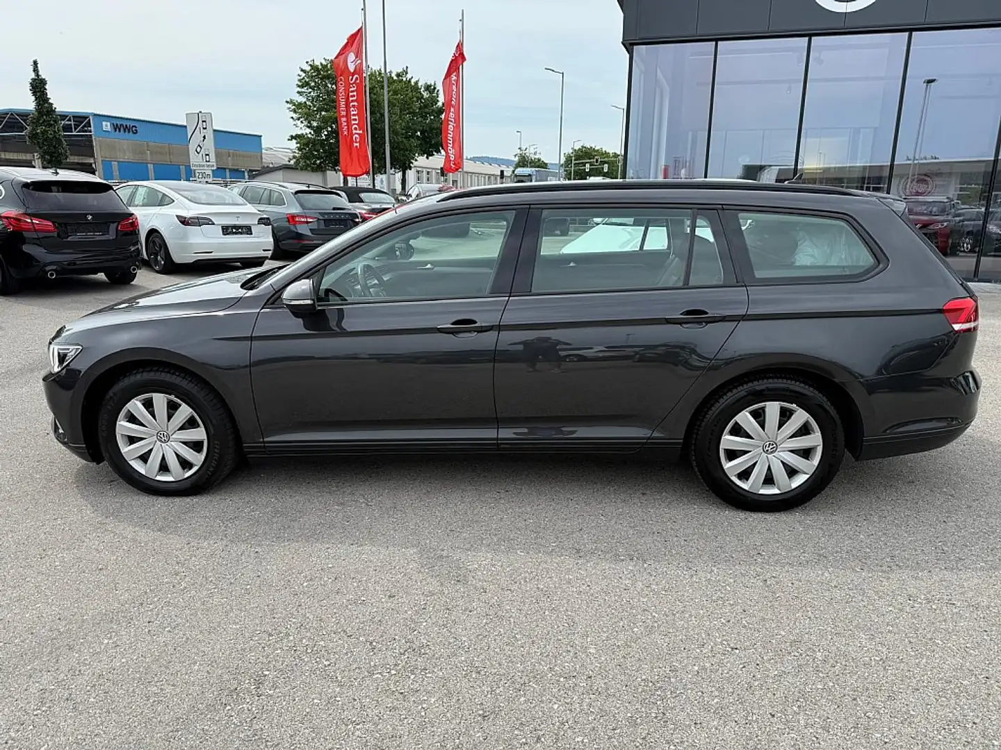 Volkswagen Passat Variant 2,0 TDI SCR Gris - 2