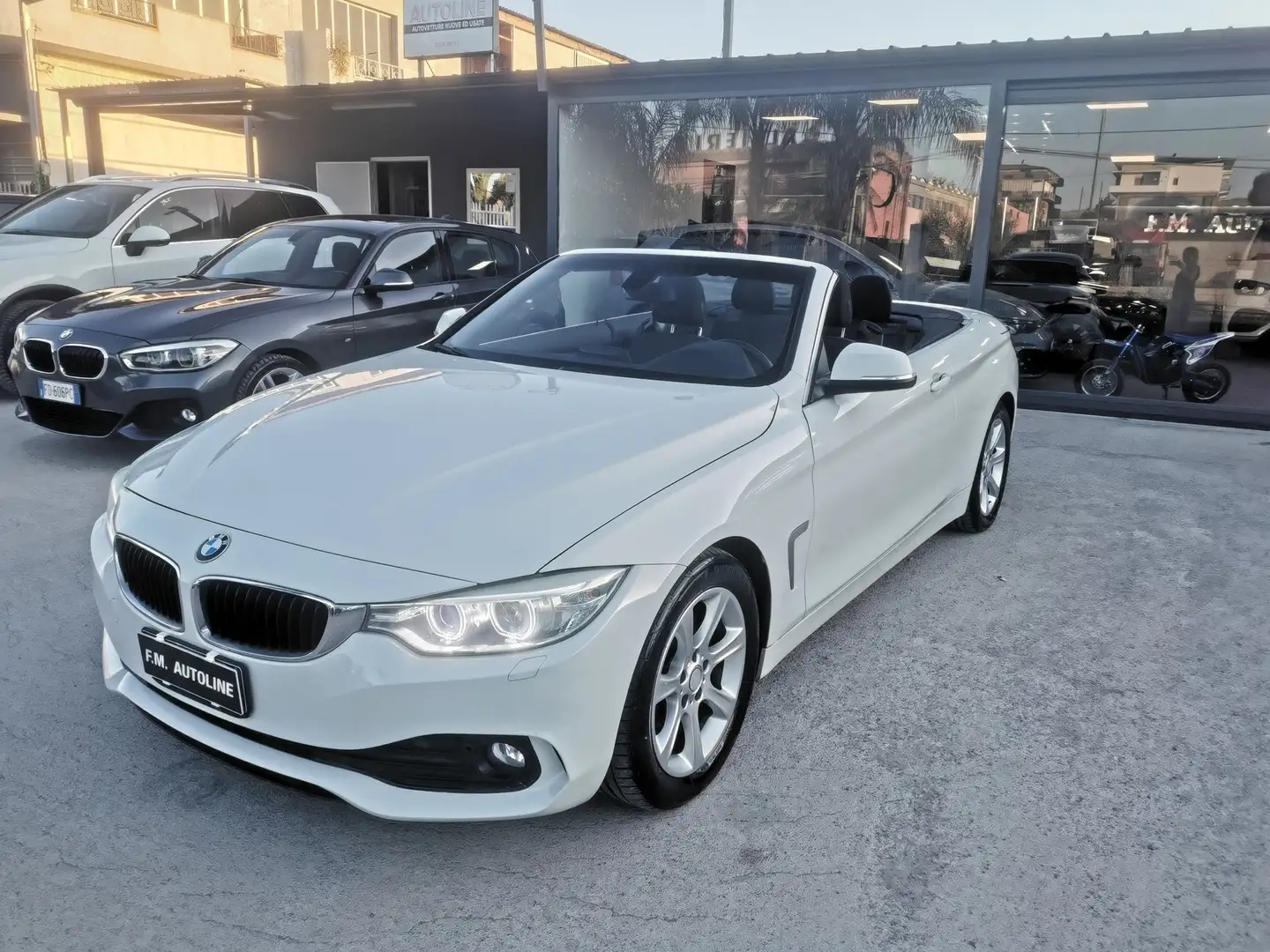 BMW 420 Serie 4 F33 2013 Cabrio 420d Cabrio Luxury 184cv Blanc - 1