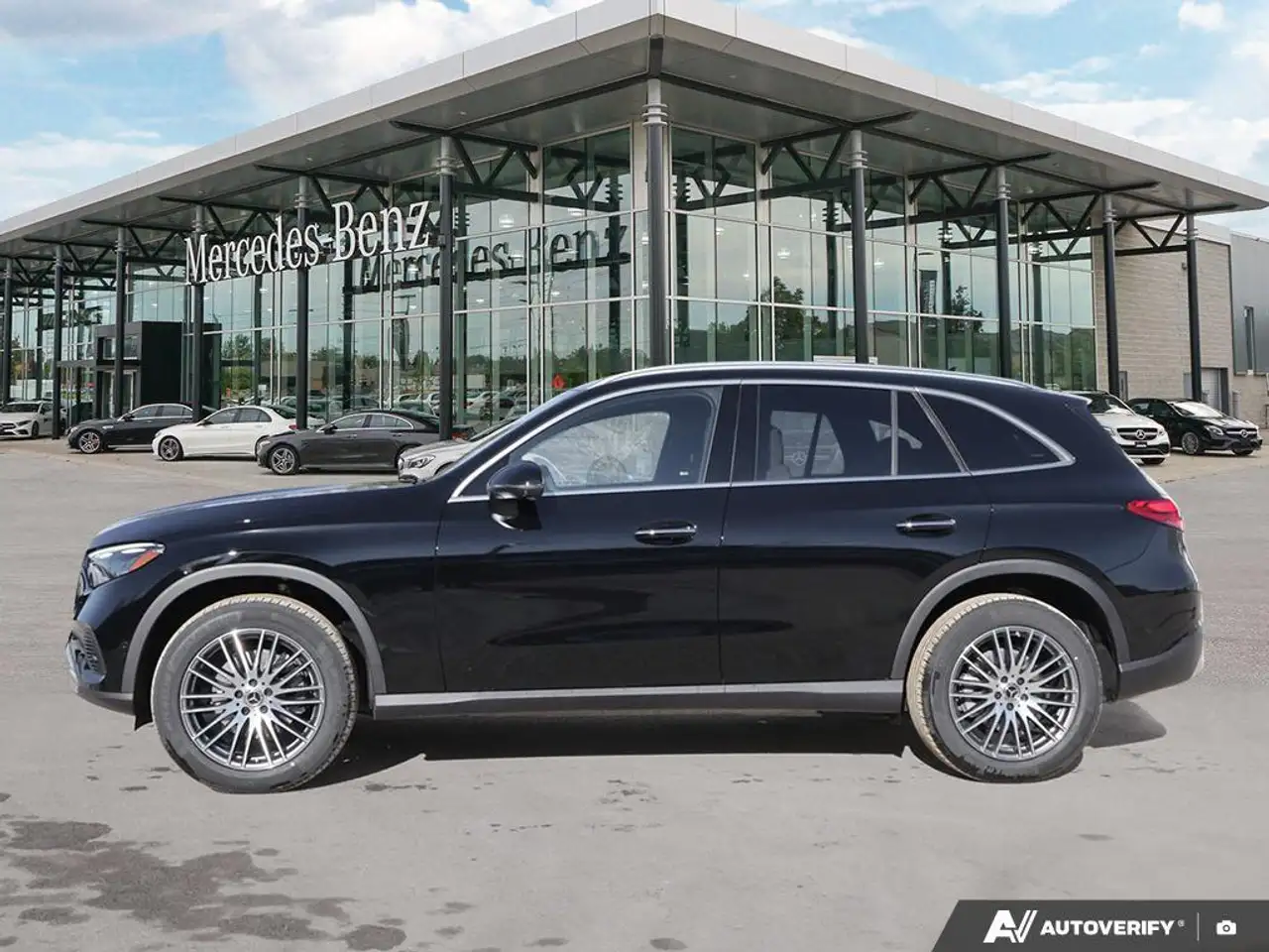 Mercedes-Benz GLC снимка Mercedes-Benz GLC