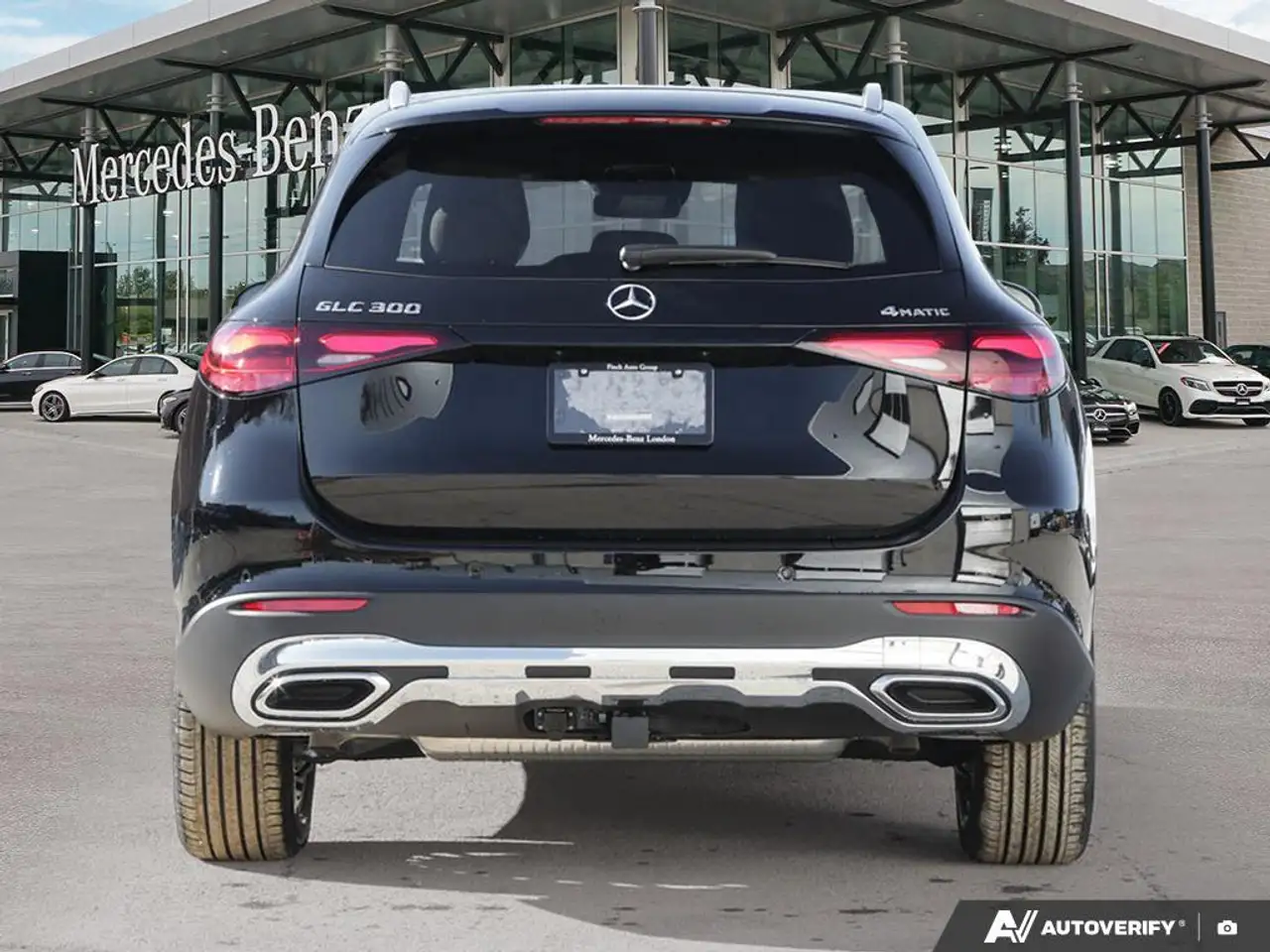 Mercedes-Benz GLC снимка Mercedes-Benz GLC