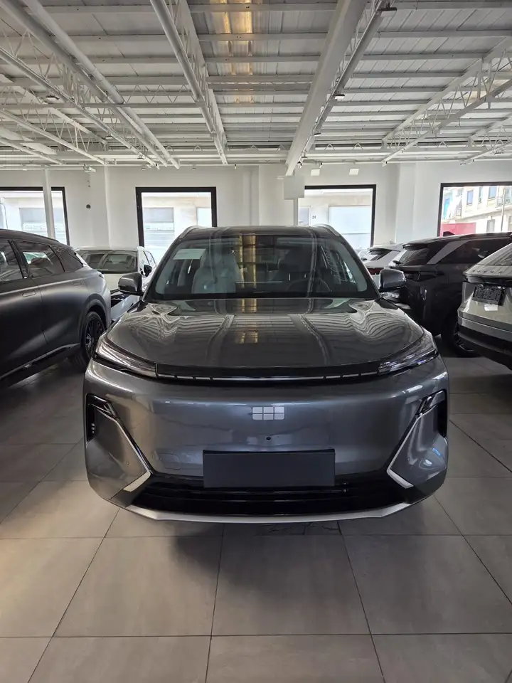 Geely Starray EM-i 2026