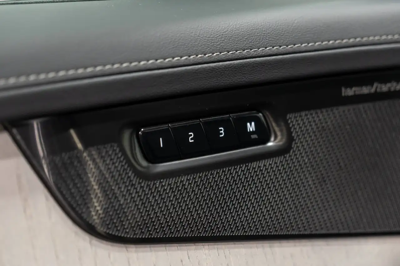 Volvo XC90 T8 Hybrid Plus Dark Trekhaak Harman Kardon Pano, миниатюра 29