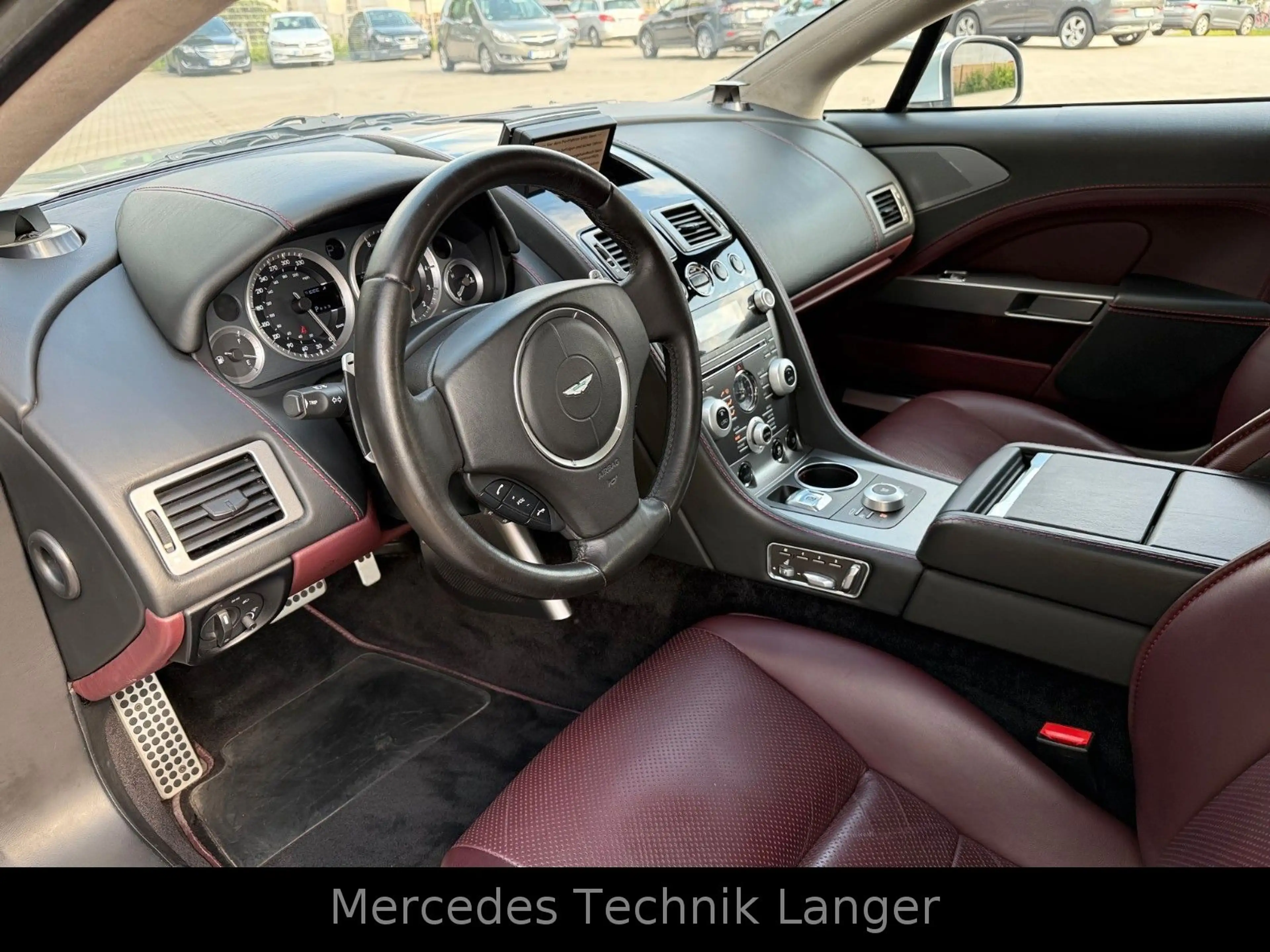 Aston Martin Rapide 6.0 V12 Touchtronic Luxury — photo 5