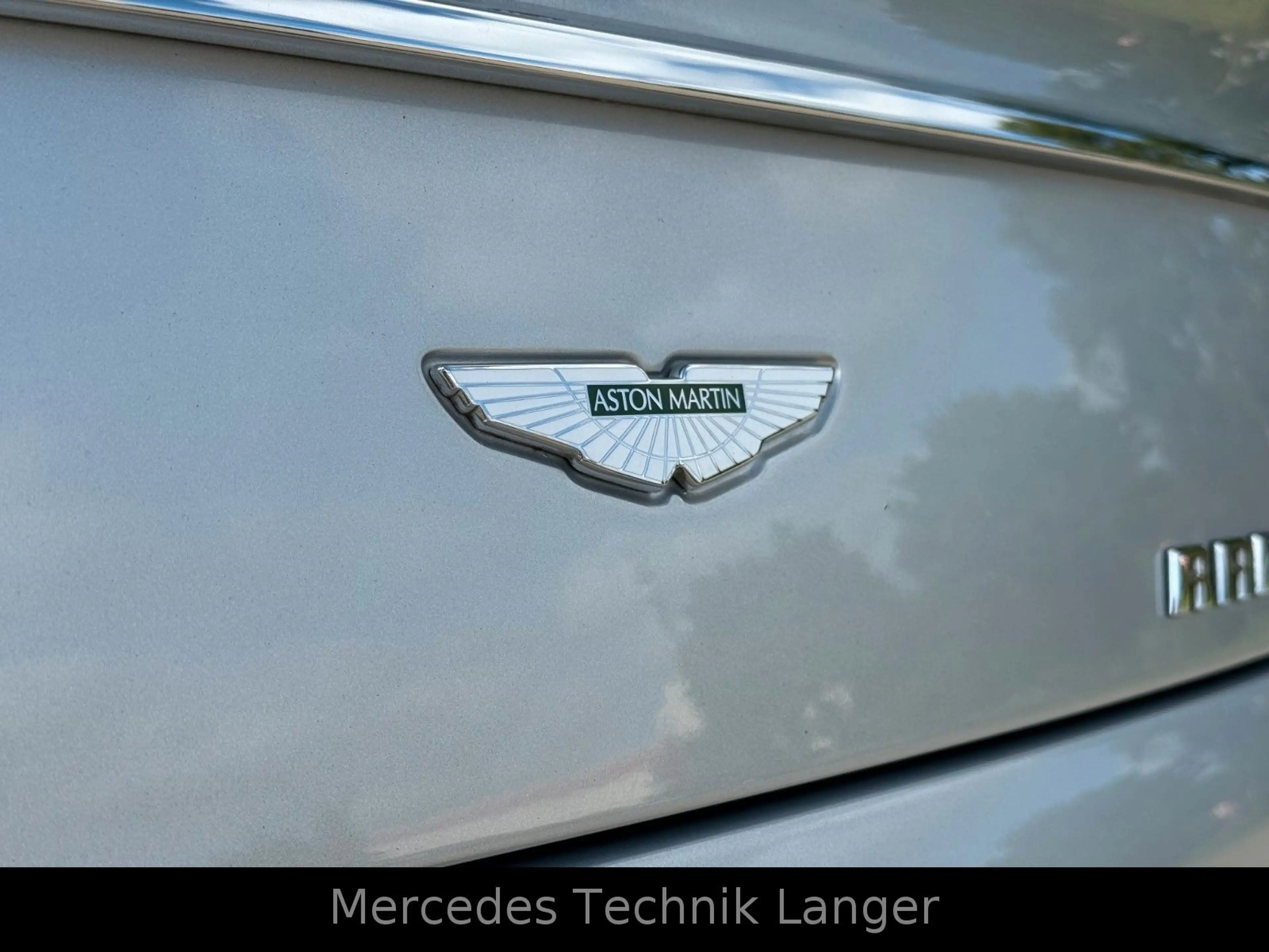 Aston Martin Rapide 6.0 V12 Touchtronic Luxury — photo 11