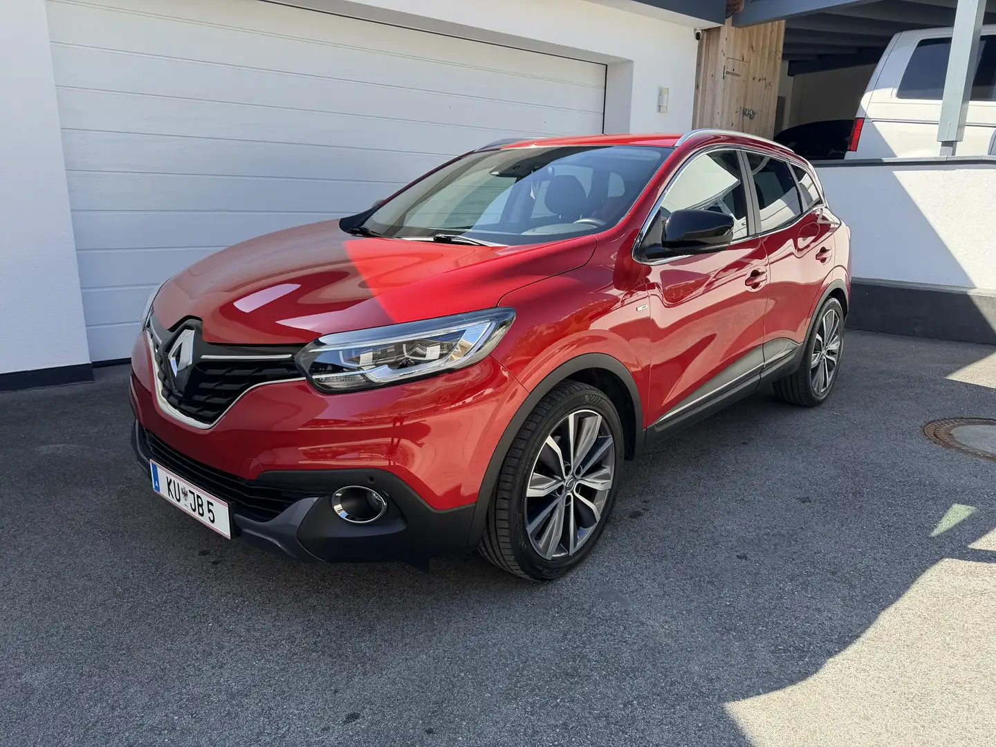 Renault Kadjar Energy dCi 130 Bose *PERFEKTER PFLEGEZUSTAND* - 1