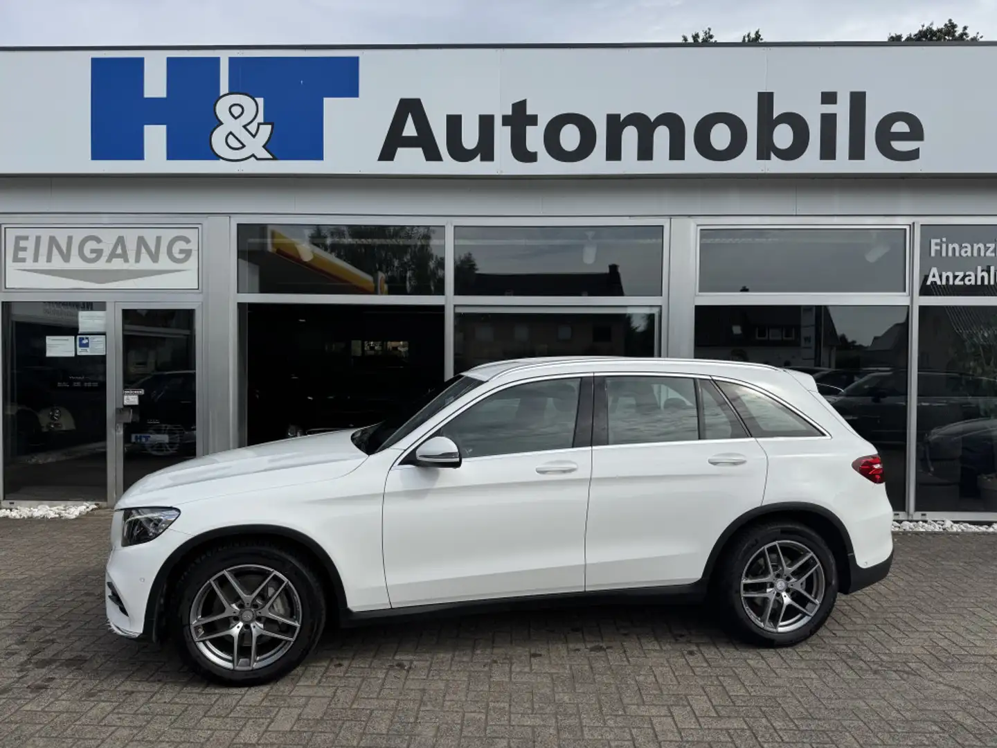 Mercedes-Benz GLC 220 AHK LED Kamera Weiß - 1