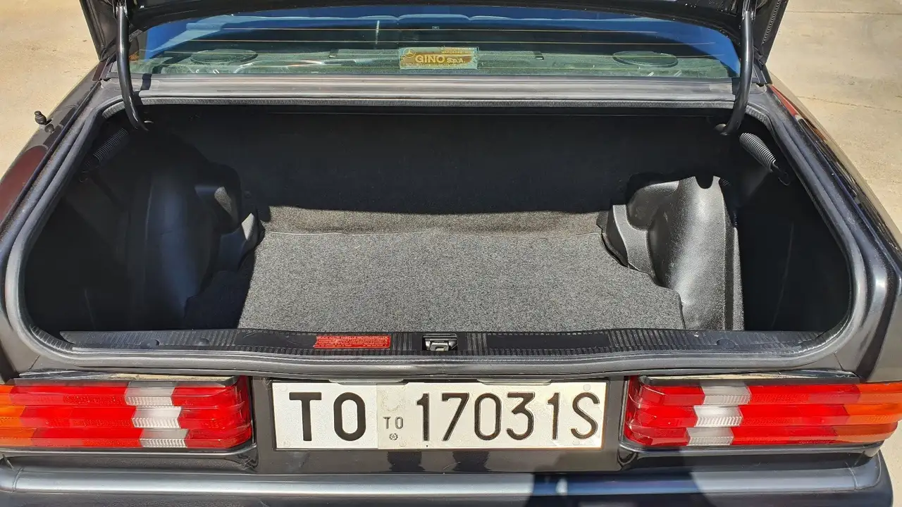 Mercedes-Benz 190 1.8 E 109cv, foto 6