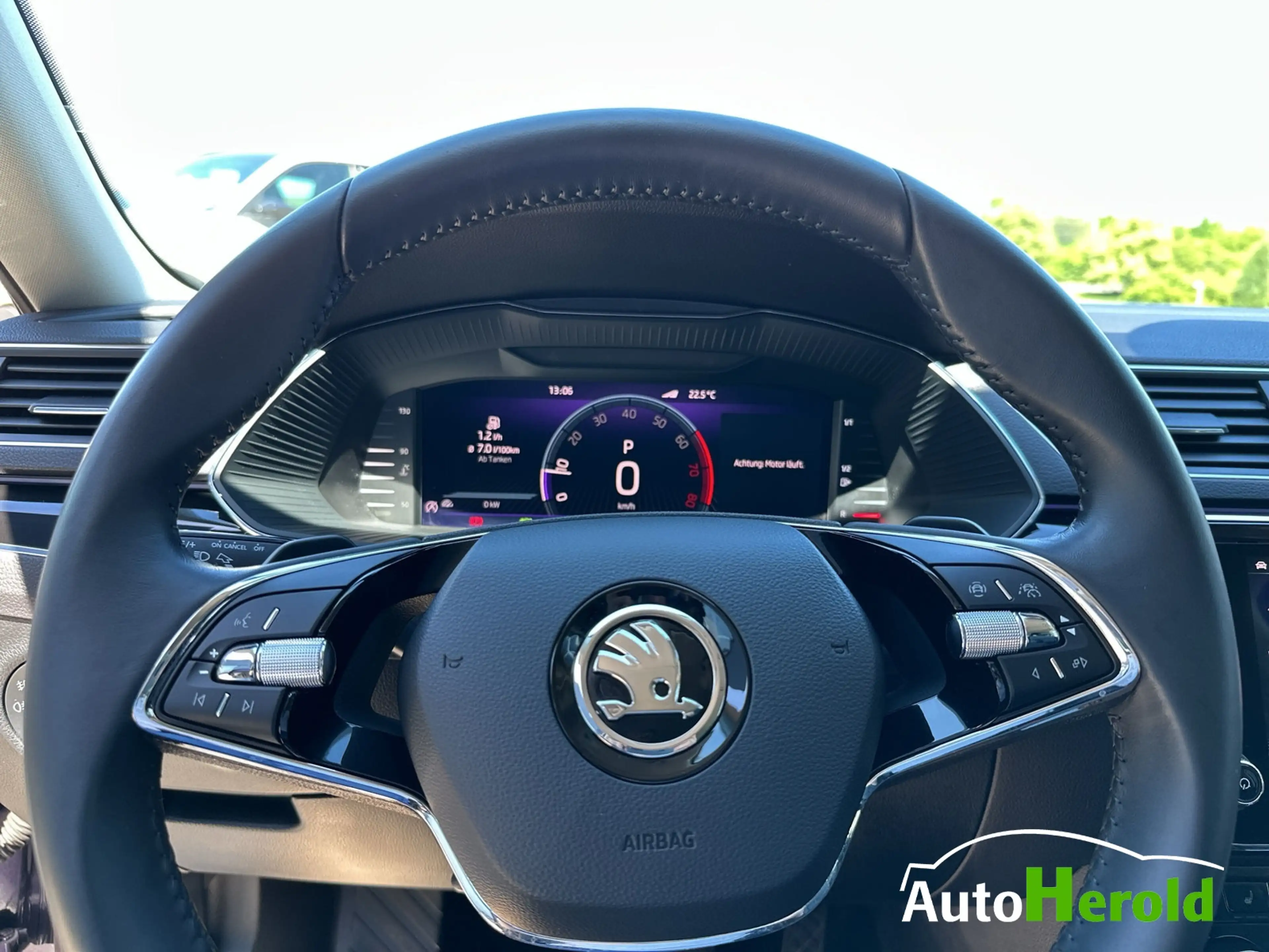 Skoda Superb Combi L&K AHK Individual Canton — photo 14