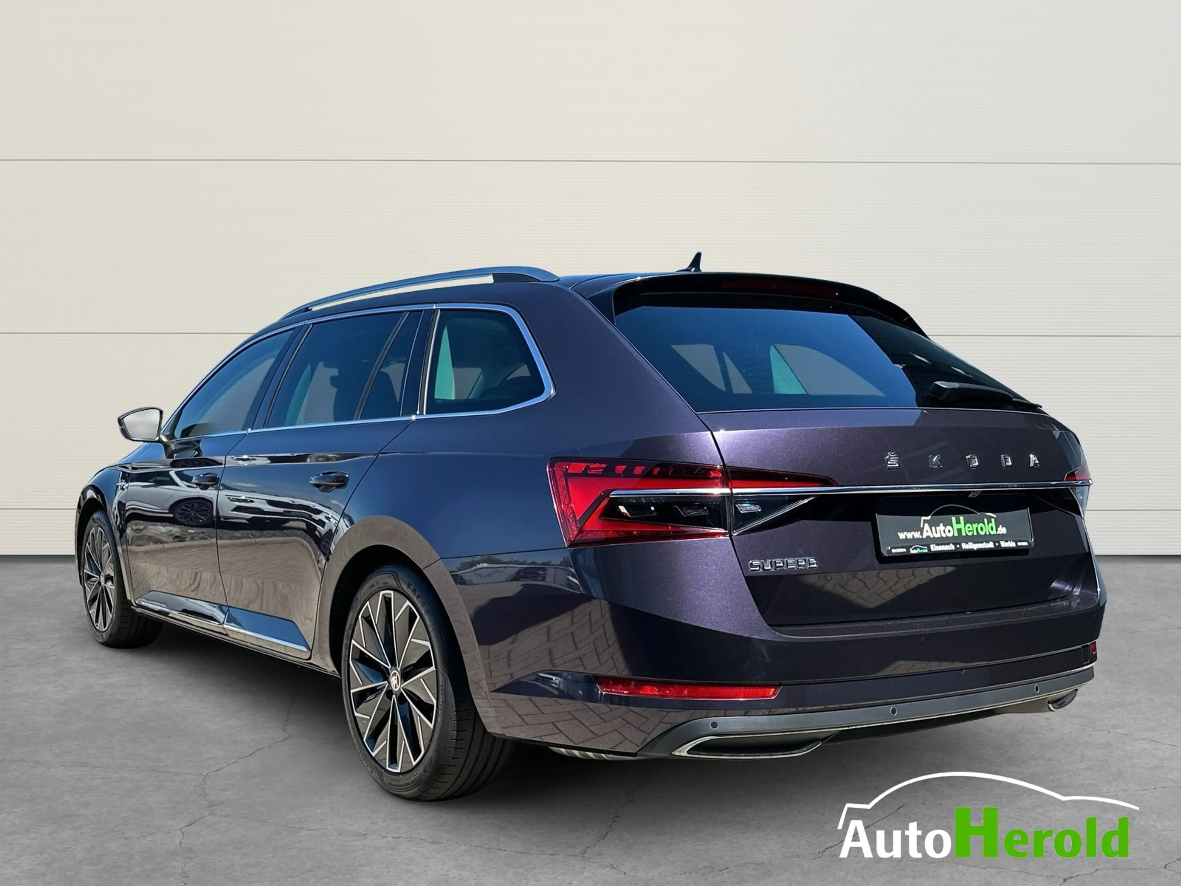 Skoda Superb Combi L&K AHK Individual Canton — photo 6