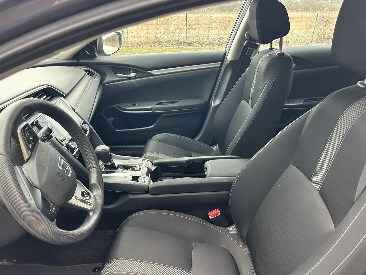 Honda Civic снимка Honda Civic