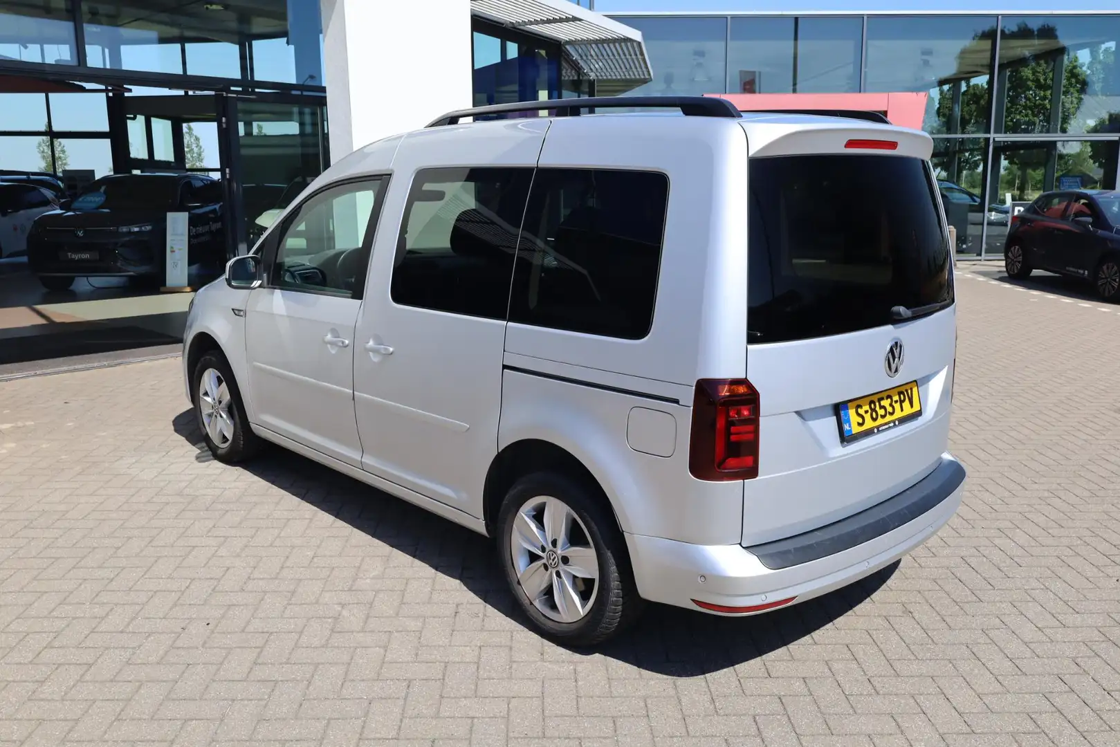 Volkswagen Caddy 1.4 TSI Highline achteruitrijcamera Bumpers in kle Gris - 2