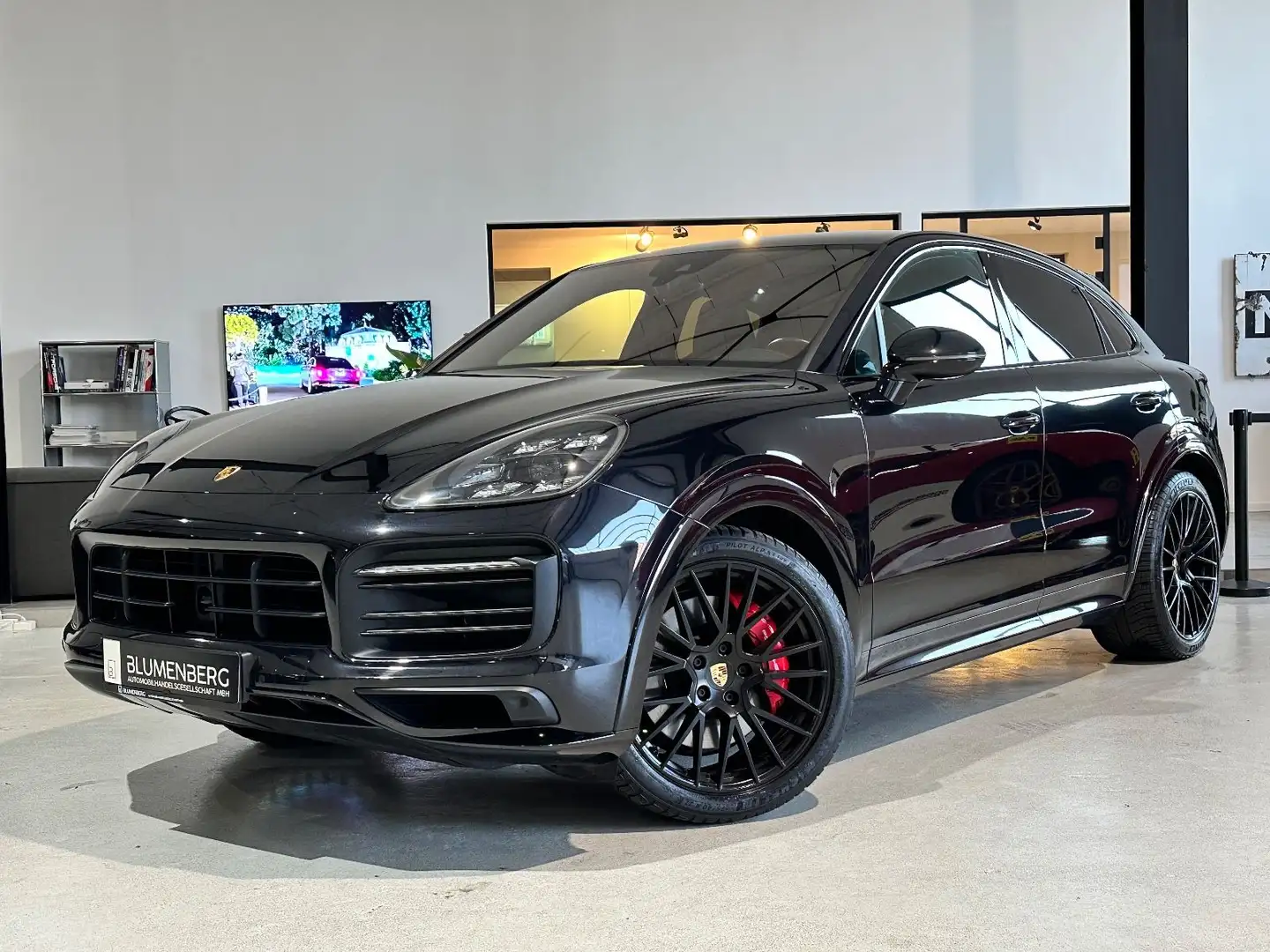 Porsche Cayenne Coupe GTS *Soft-Close,BOSE,Chrono,PDLS+* Schwarz - 1