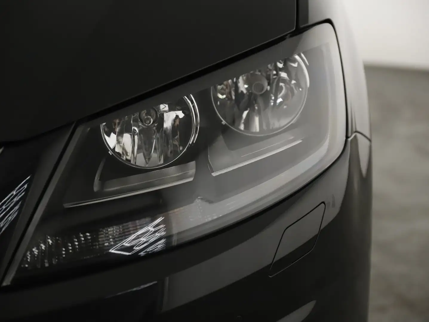 SEAT Alhambra Executive TDI DSG Grau - 2