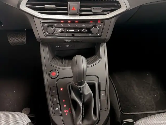Seat Ibiza view 11