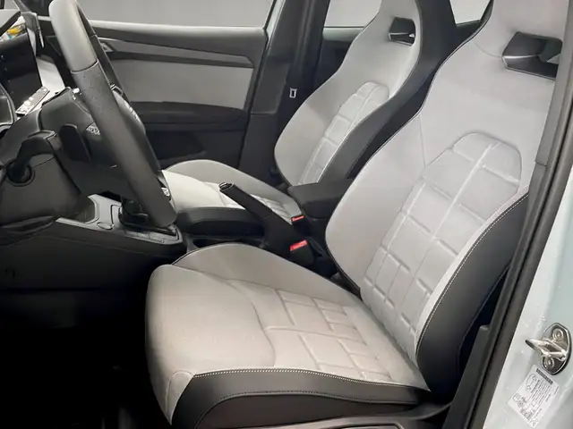 Seat Ibiza view 6