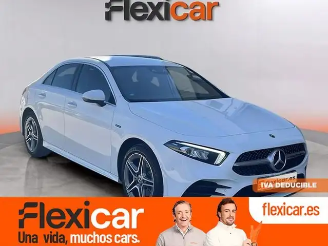 Mercedes-Benz A 250 250e Sedán 8G-DCT