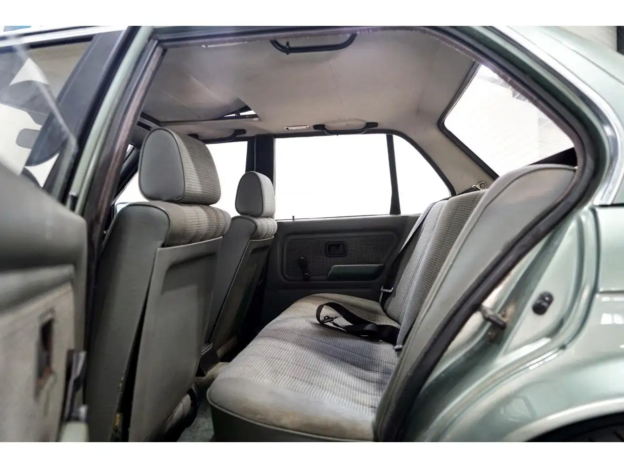 BMW 323 SERIE E30 - 323i - BERLINE, foto 9