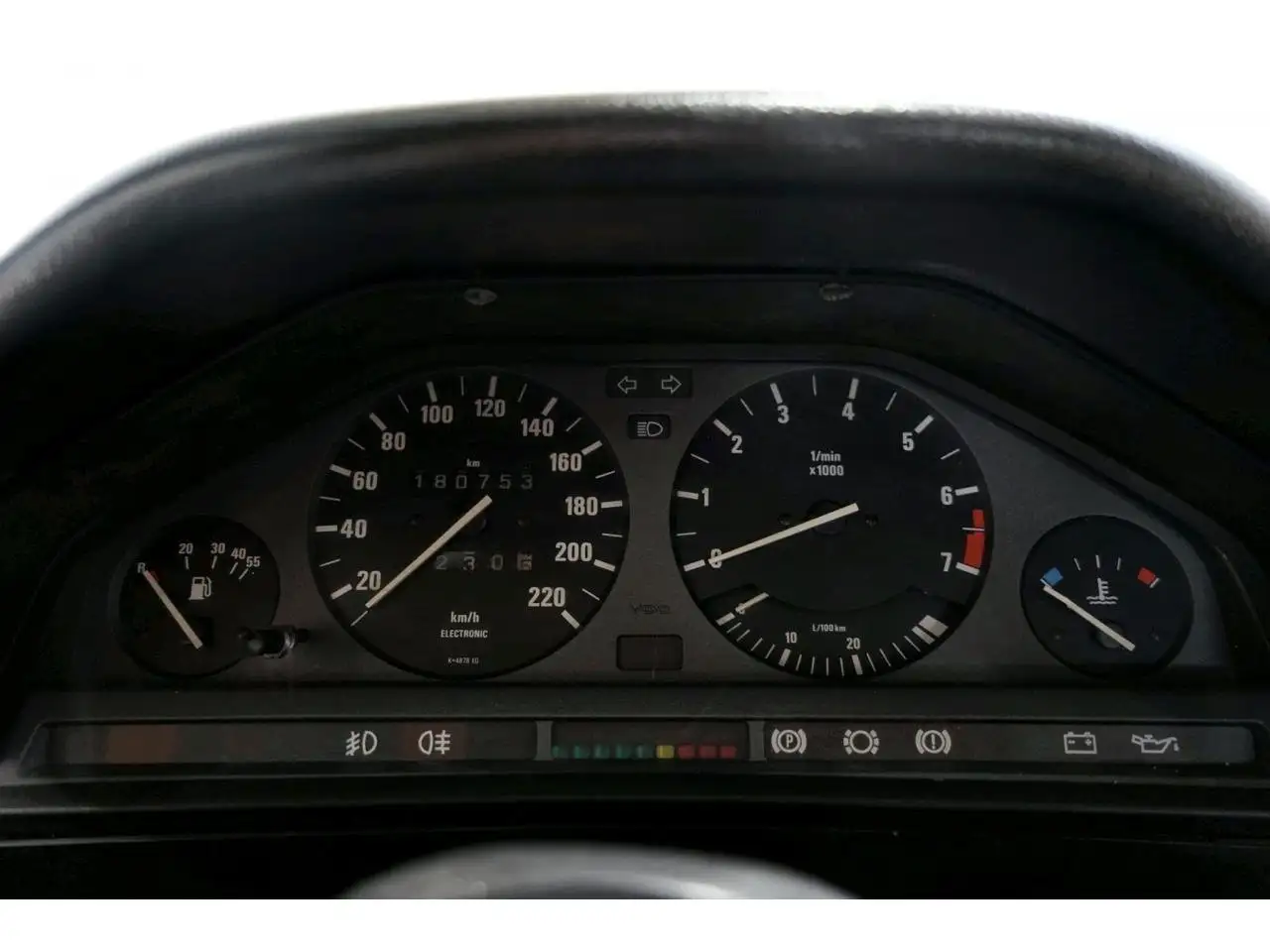 BMW 323 SERIE E30 - 323i - BERLINE, foto 12
