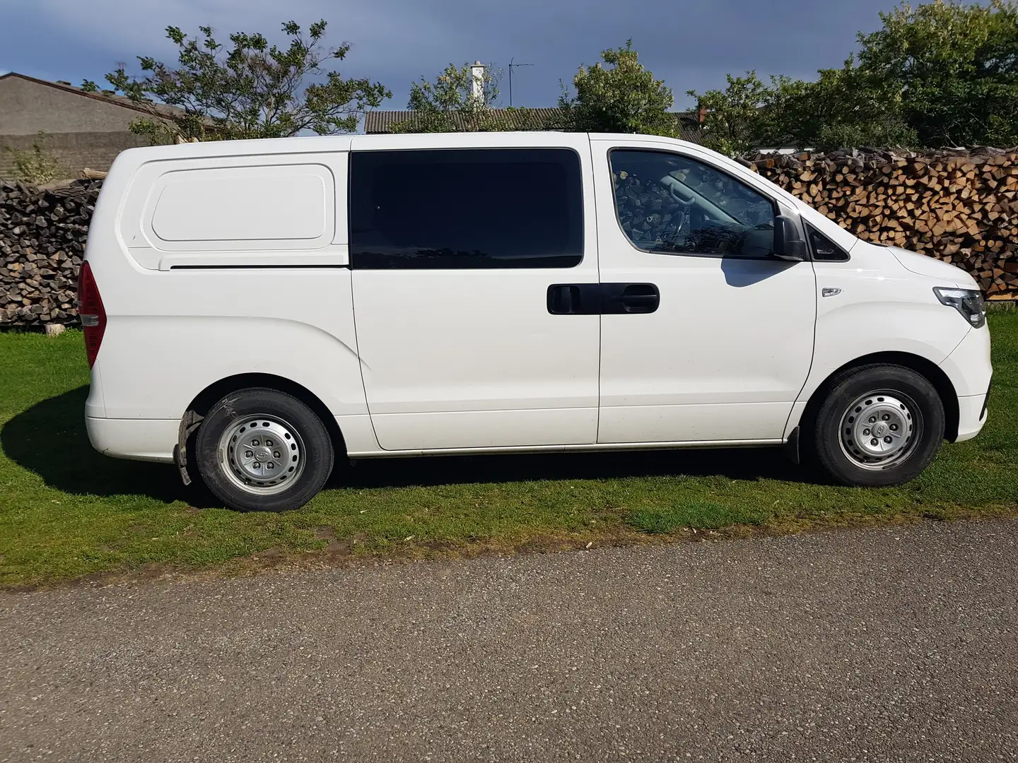 Hyundai H-1 Blanco - 1