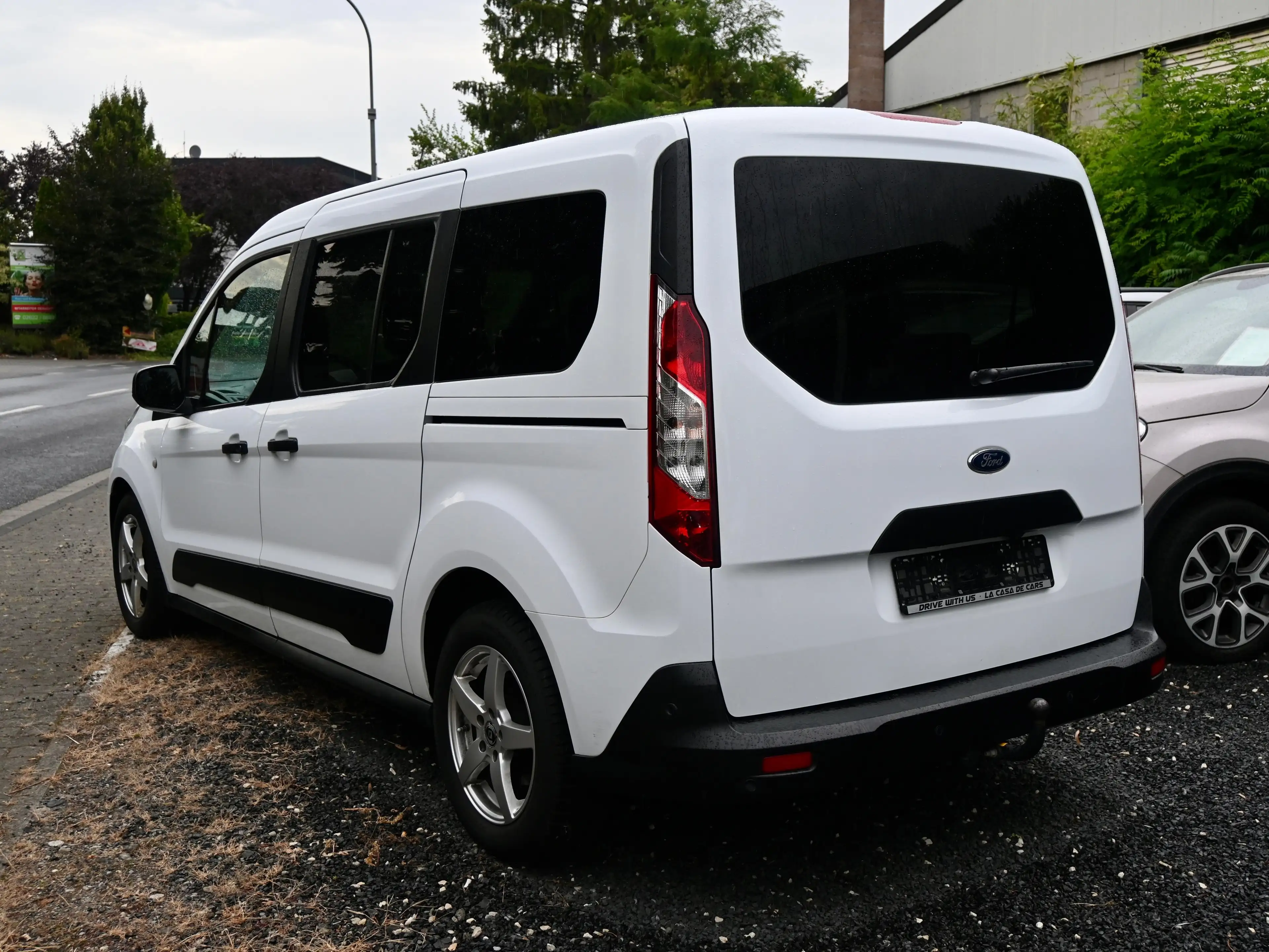 Ford Transit Connect Kombi lang Trend — photo 2