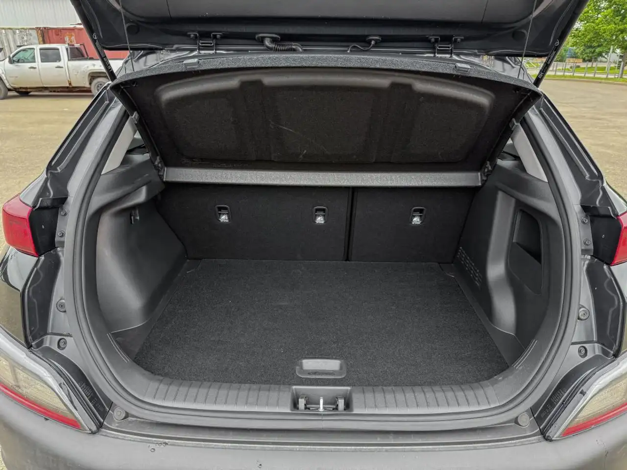 Hyundai KONA снимка Hyundai KONA