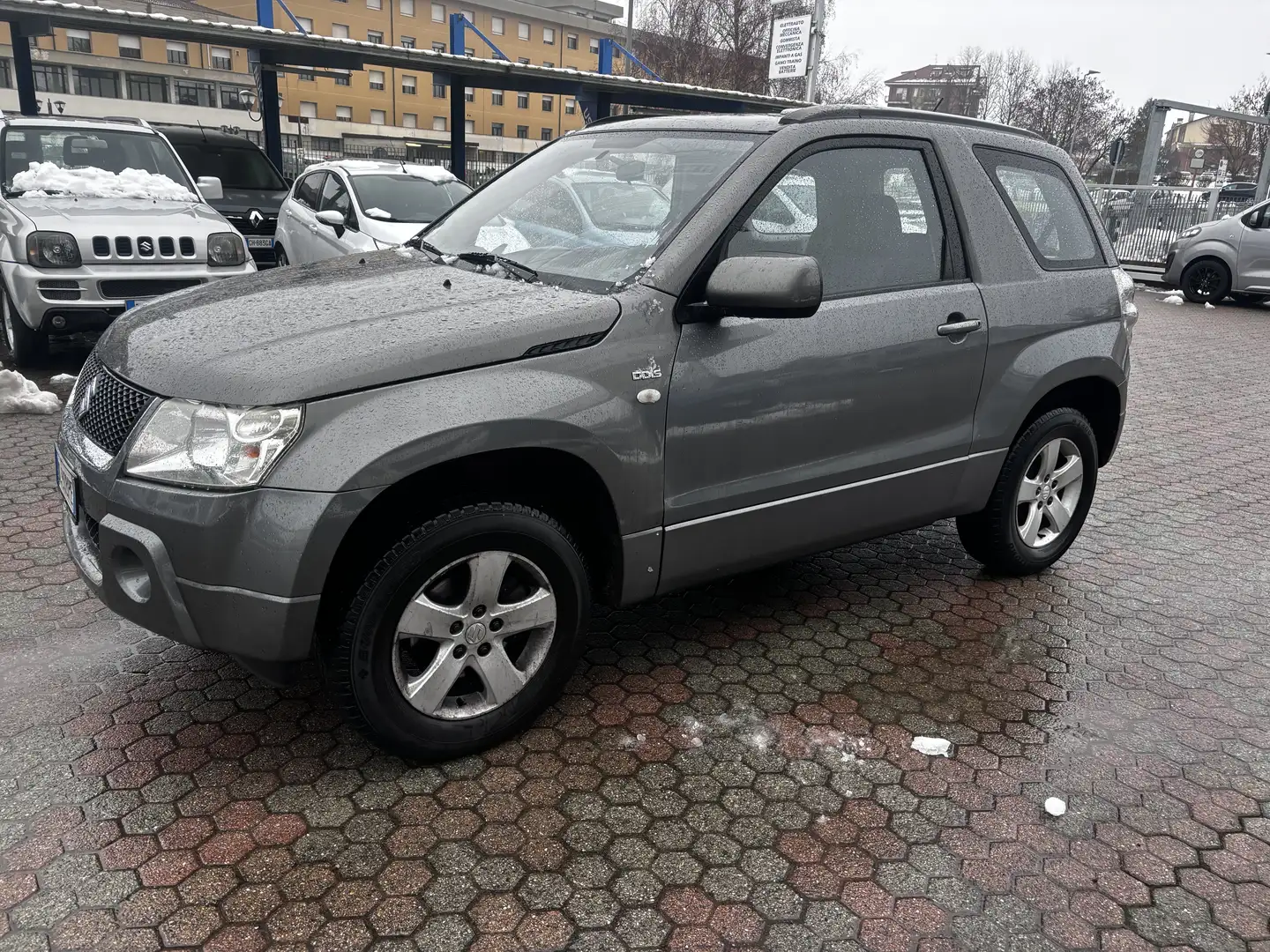 Suzuki Grand Vitara 3p 1.9 ddis - 1