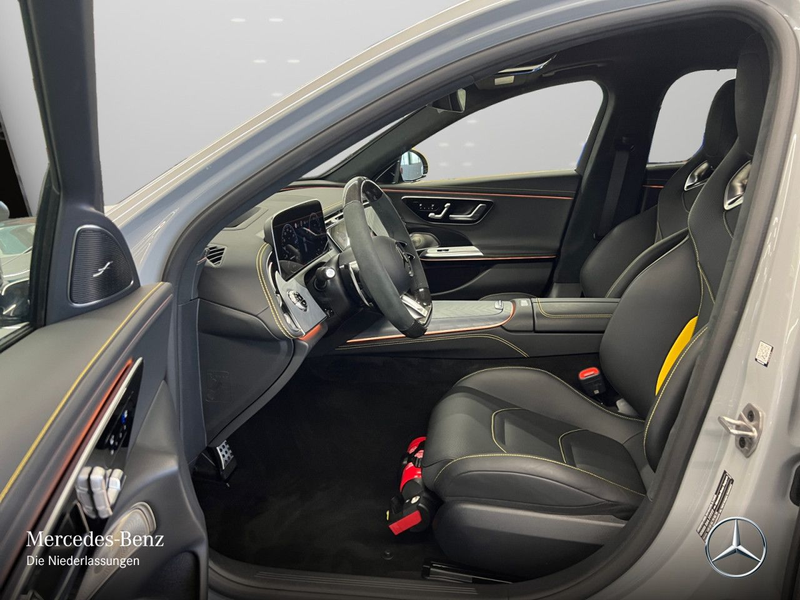 Mercedes-Benz E 53 AMG T 4M Hybrid Perf-Sitze Fahrass 360° Pano — photo 11
