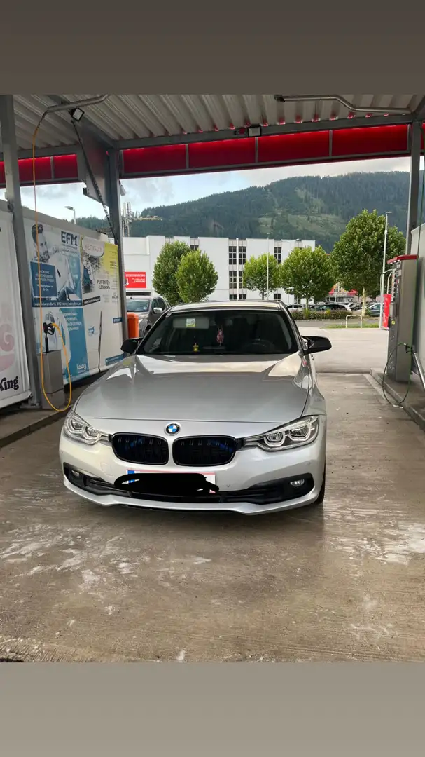 BMW 318 318d - 2