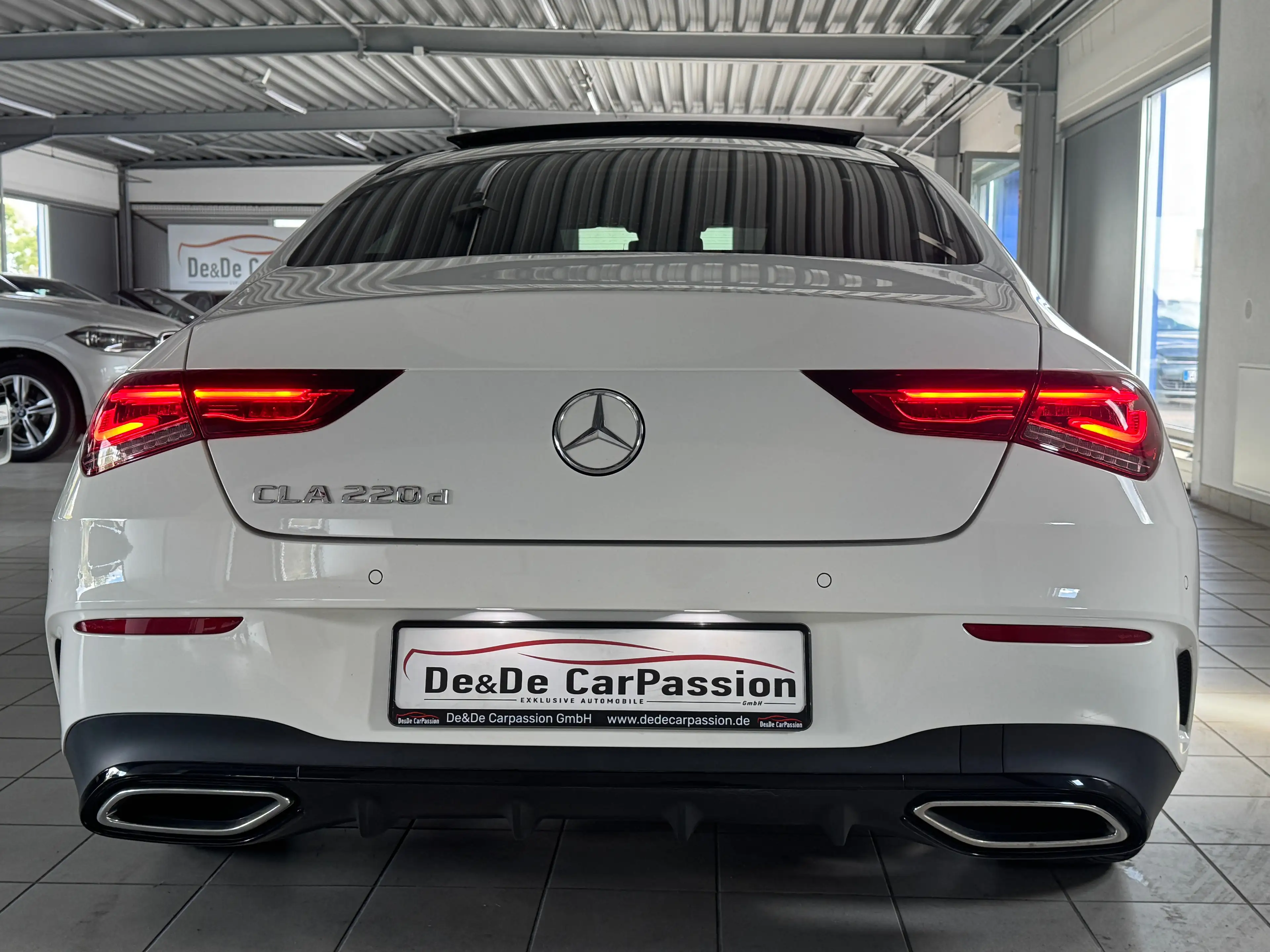 Mercedes-Benz CLA 220 CLA 220d AMG-Line*PANO+Multibeam+NightPak+U-Frei+1Hand — photo 12