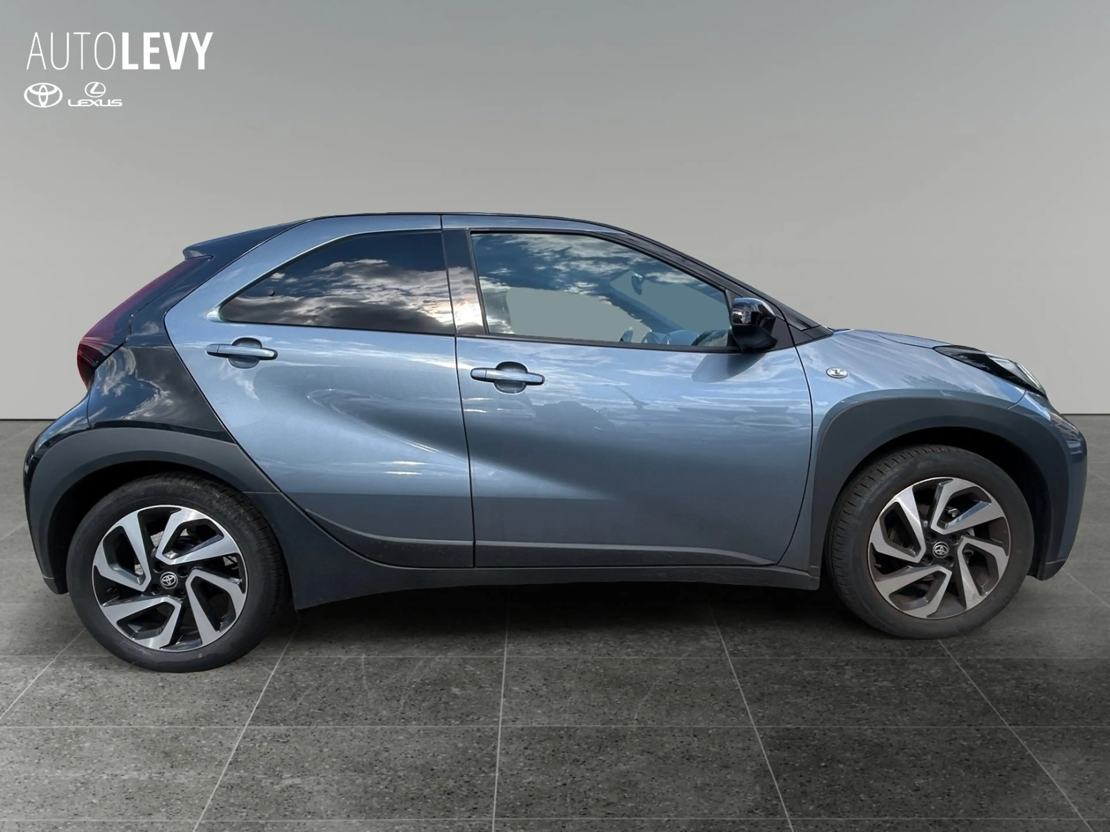 Toyota Aygo 1.0 Teamplayer AUT+Kamera+ACC+SHZ+PDC — photo 7