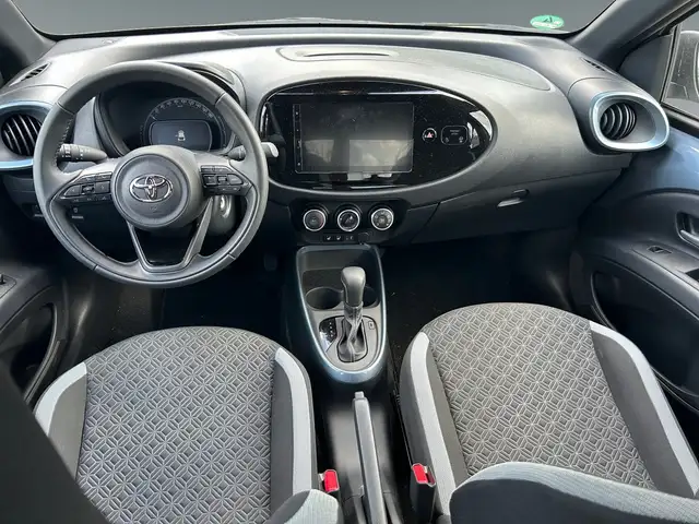 Toyota Aygo view 11
