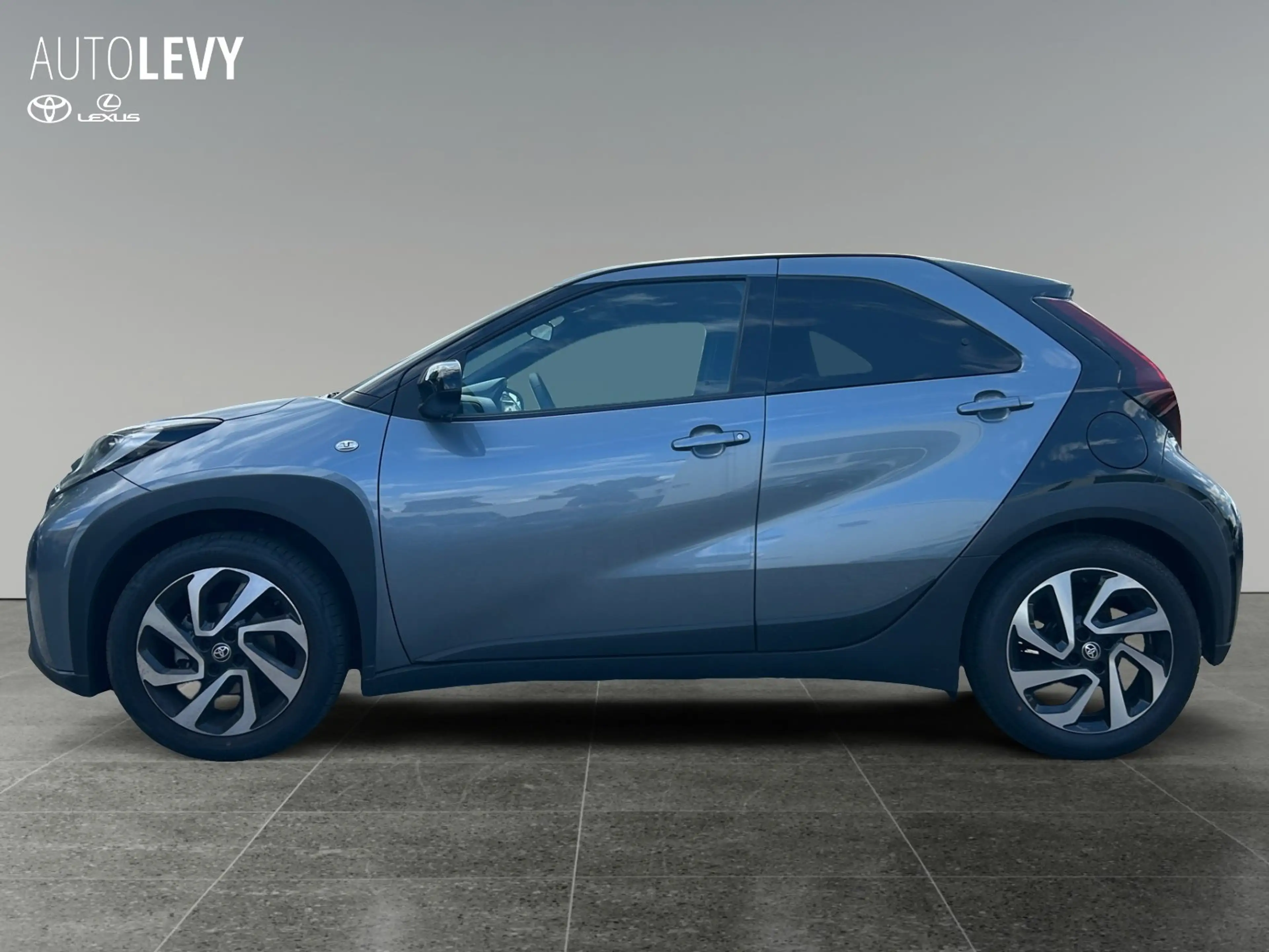 Toyota Aygo 1.0 Teamplayer AUT+Kamera+ACC+SHZ+PDC — photo 3