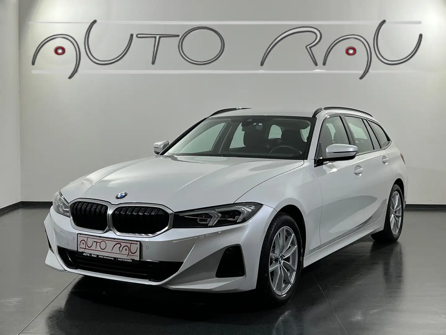 BMW 320 d Touring xDrive Automatik *LED*NAVI*RFK* Weiß - 1