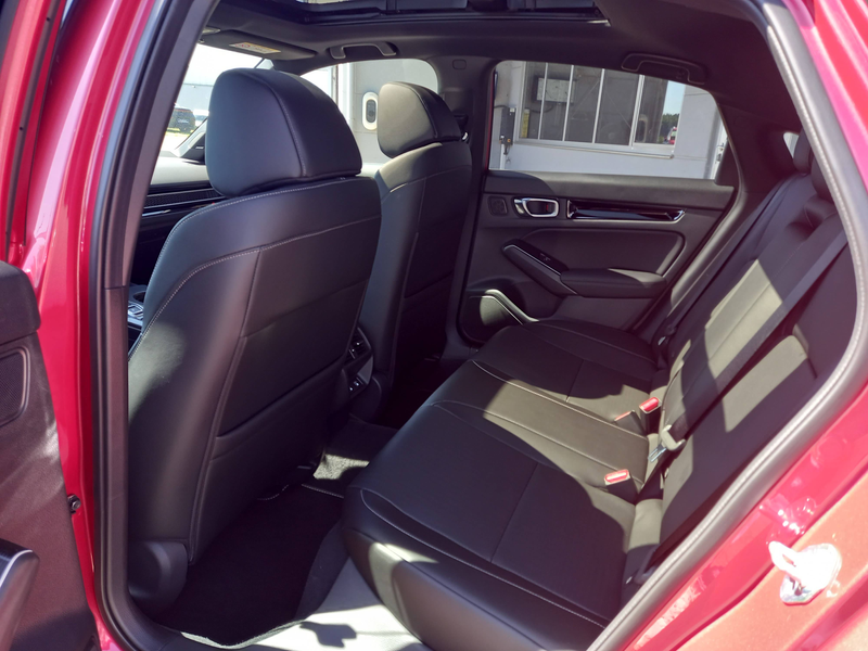 Honda Civic e:HEV Advance*BLACK-EMBLE-PAKET* — photo 9