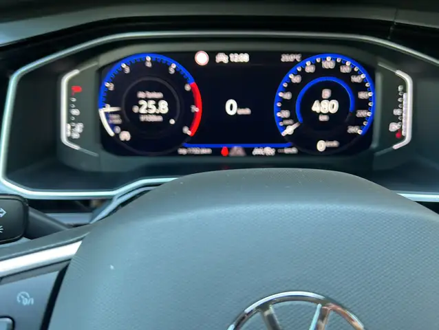 Volkswagen Taigo view 10